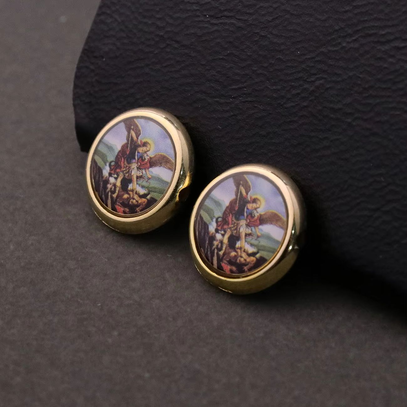 20Pcs Round The Archangel Sain - đánh giá và giá Jewelry Making Michaels
