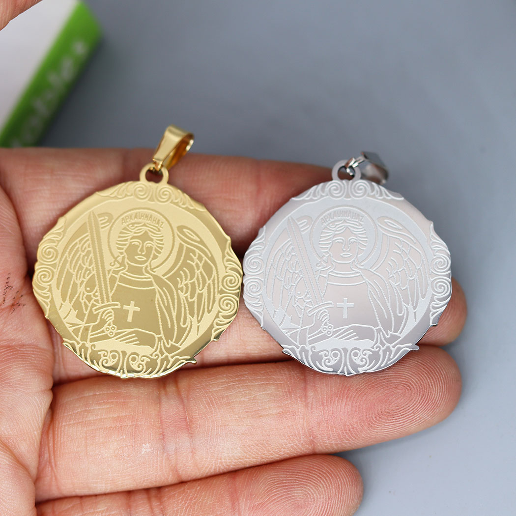 2PCS Stainless Steel Saint Mic - đánh giá và giá Jewelry Making Michaels