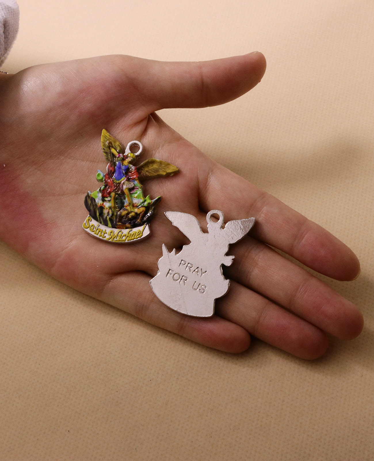 3Pcs Christian Saint Michael C - đánh giá và giá Jewelry Making Michaels