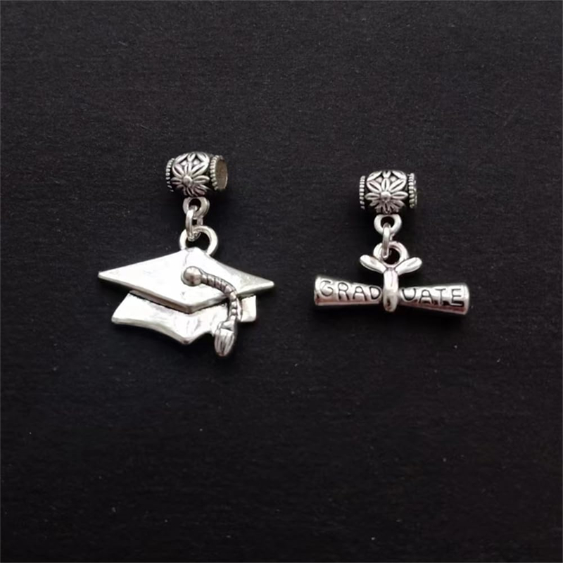 Graduation Hat Charms, Diploma - đánh giá và giá Jewelry Making Diploma